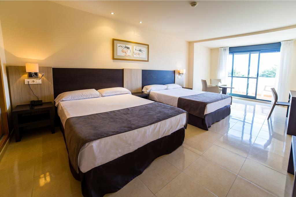 Hotel Adaria Vera Luaran gambar