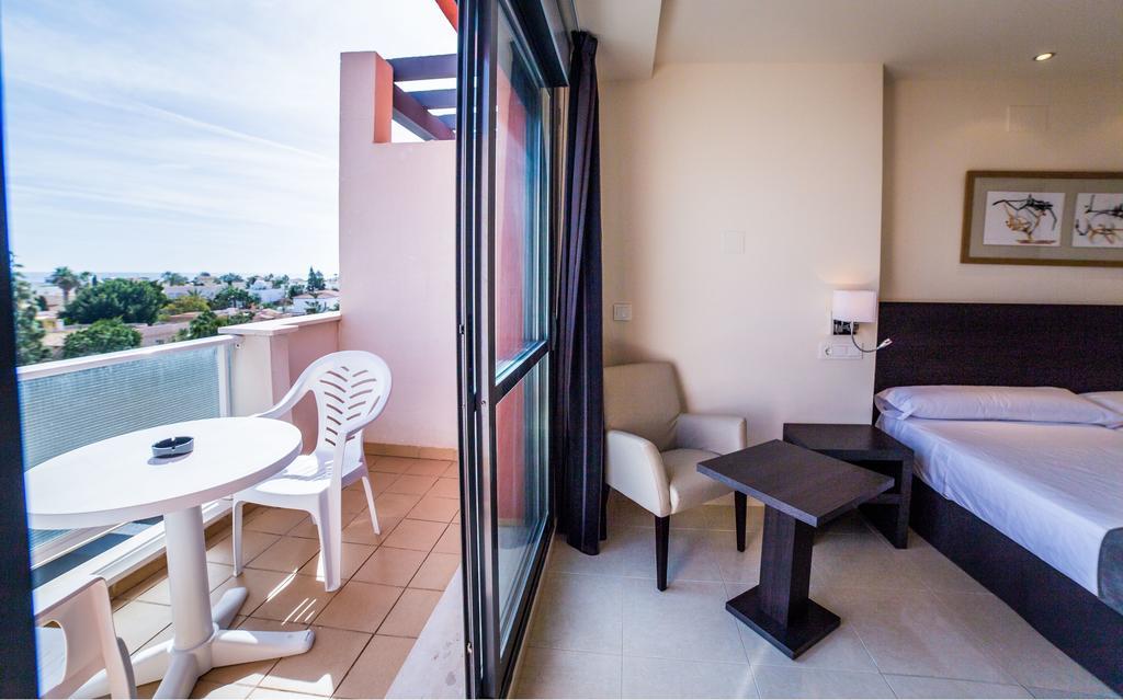 Hotel Adaria Vera Luaran gambar