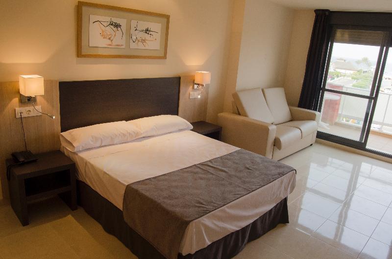 Hotel Adaria Vera Luaran gambar