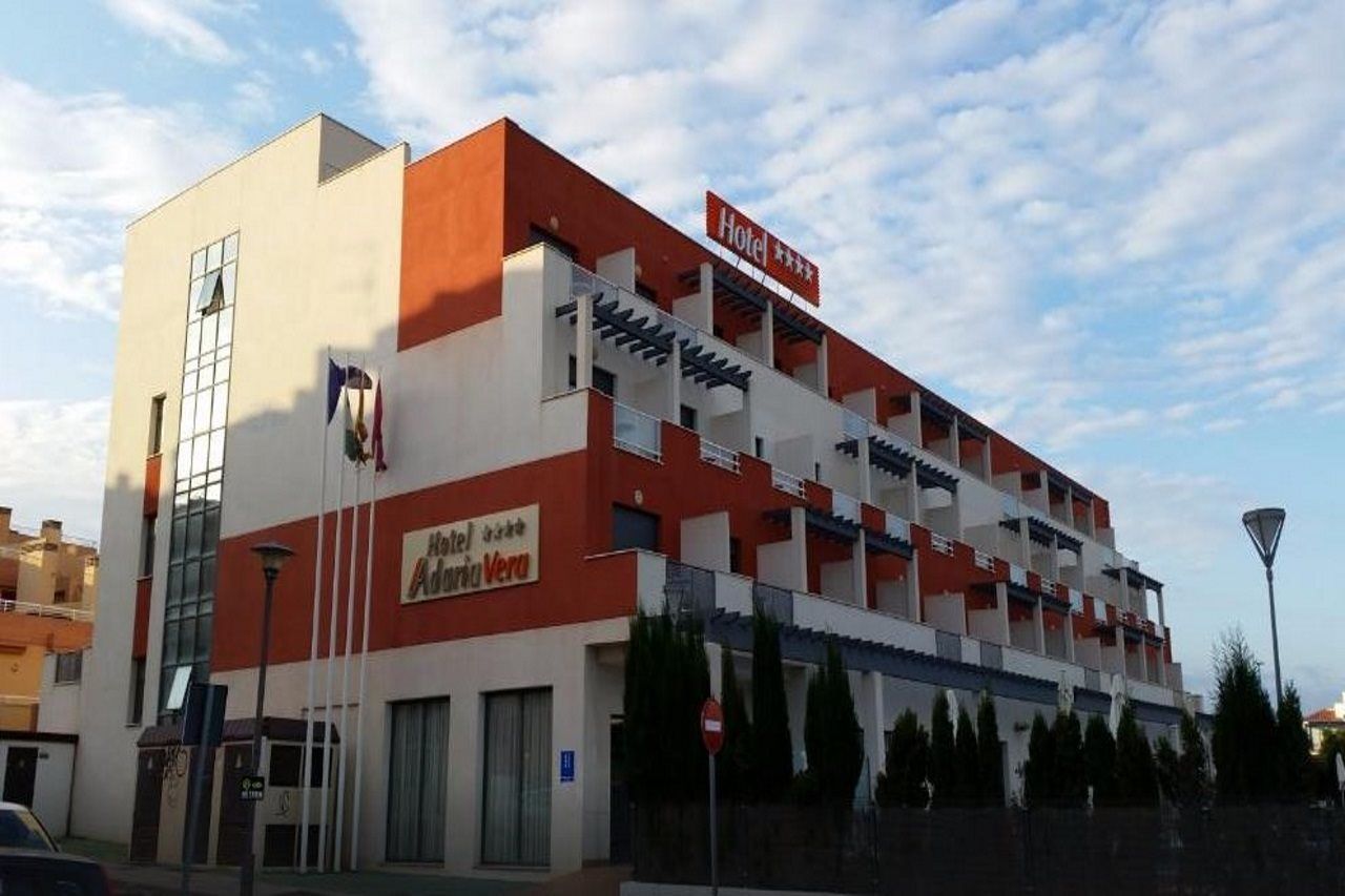 Hotel Adaria Vera Luaran gambar